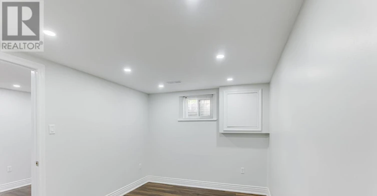 47 Rotary Drive, Toronto, ON, M1B 2J2 - 37