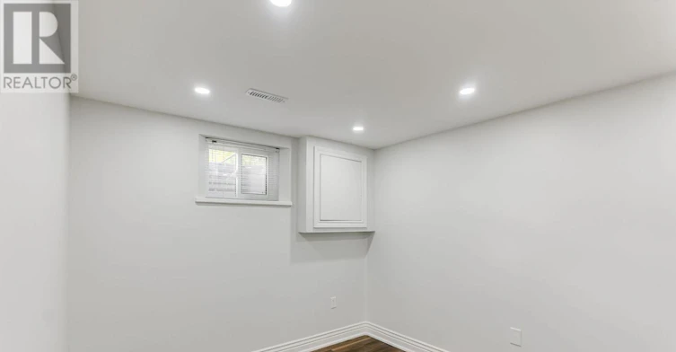 47 Rotary Drive, Toronto, ON, M1B 2J2 - 9