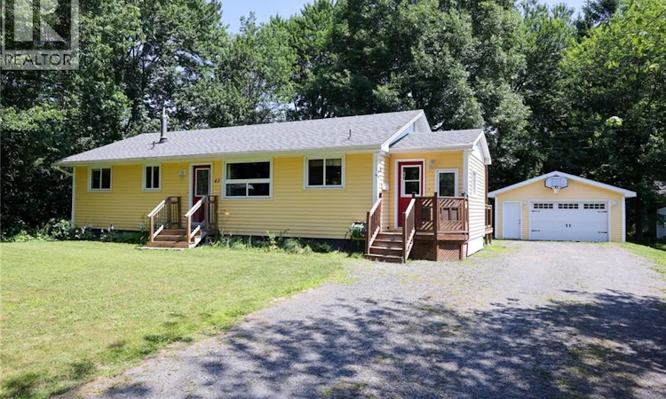 43 Broadview Avenue