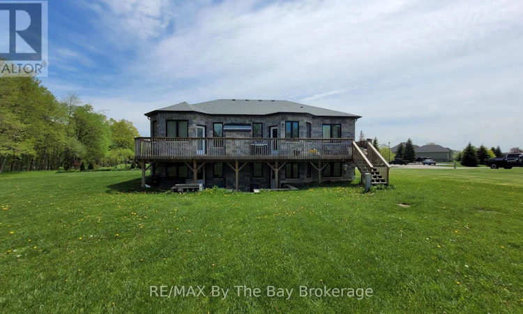 16 Walnut Drive
