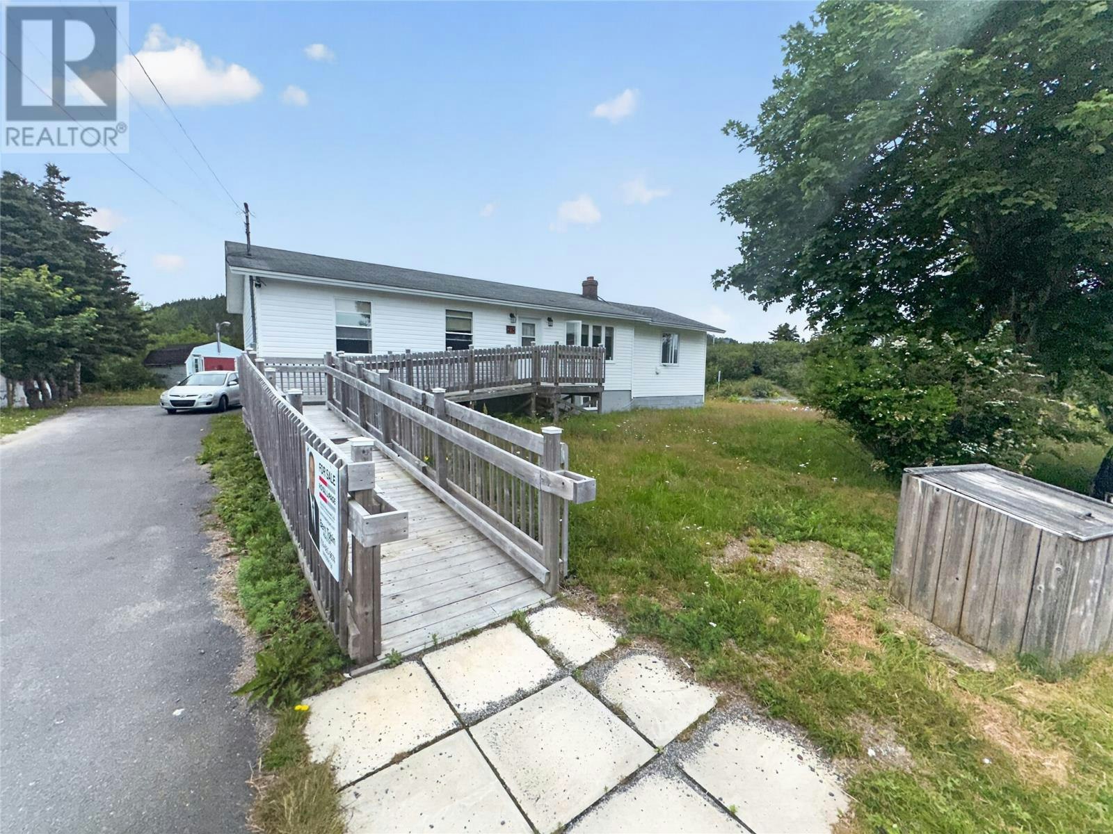 25 Wilsonville Avenue, Clarke's Beach, NL, A0A 1W0