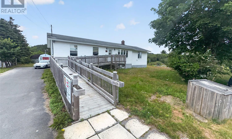 25 Wilsonville Avenue