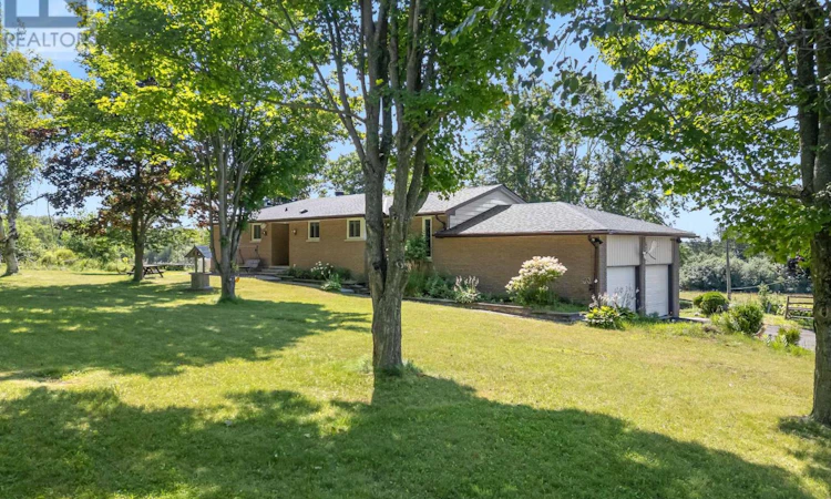 36 Sugar Bush Road