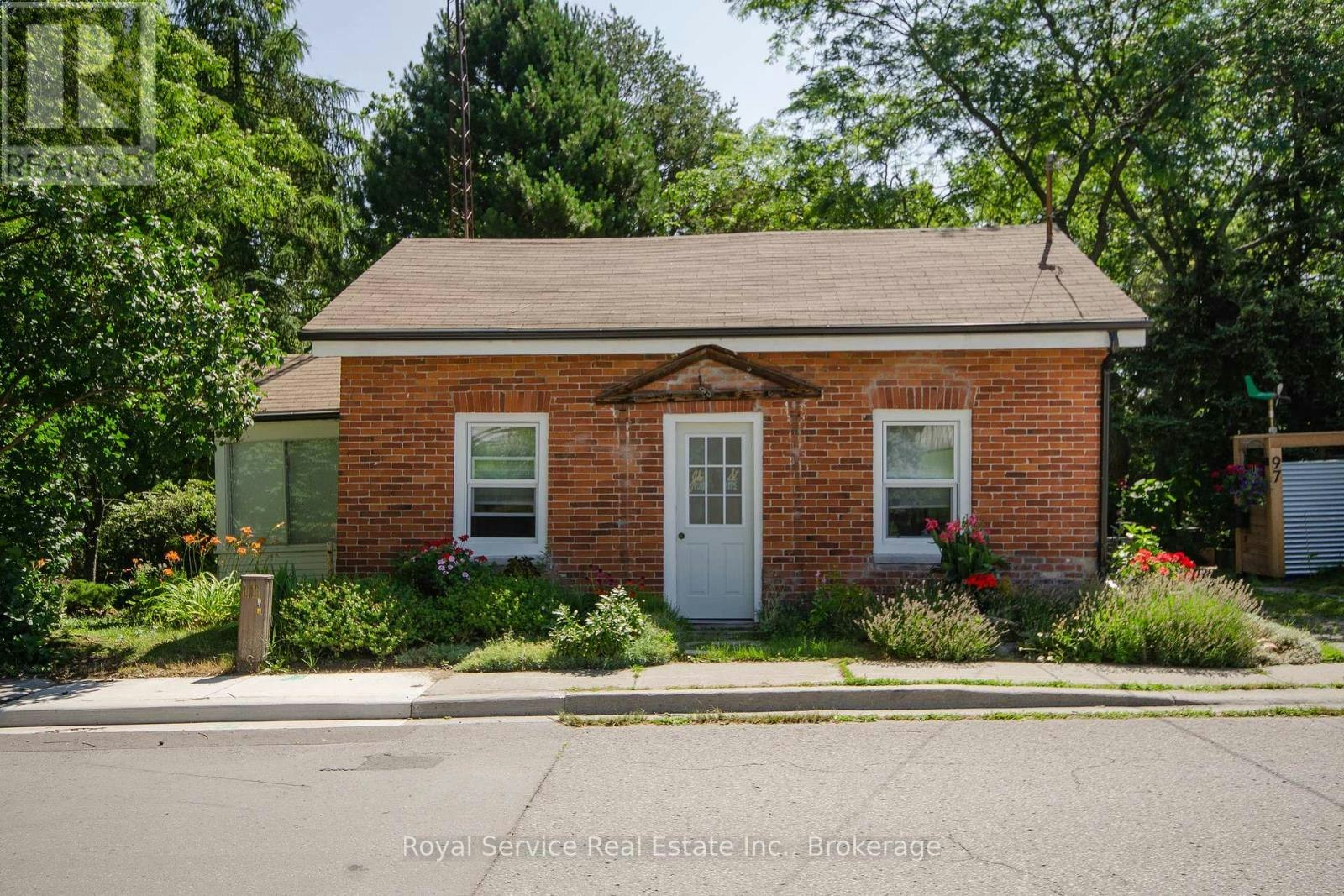 97 John Street, Port Hope, ON, L1A 2Z5