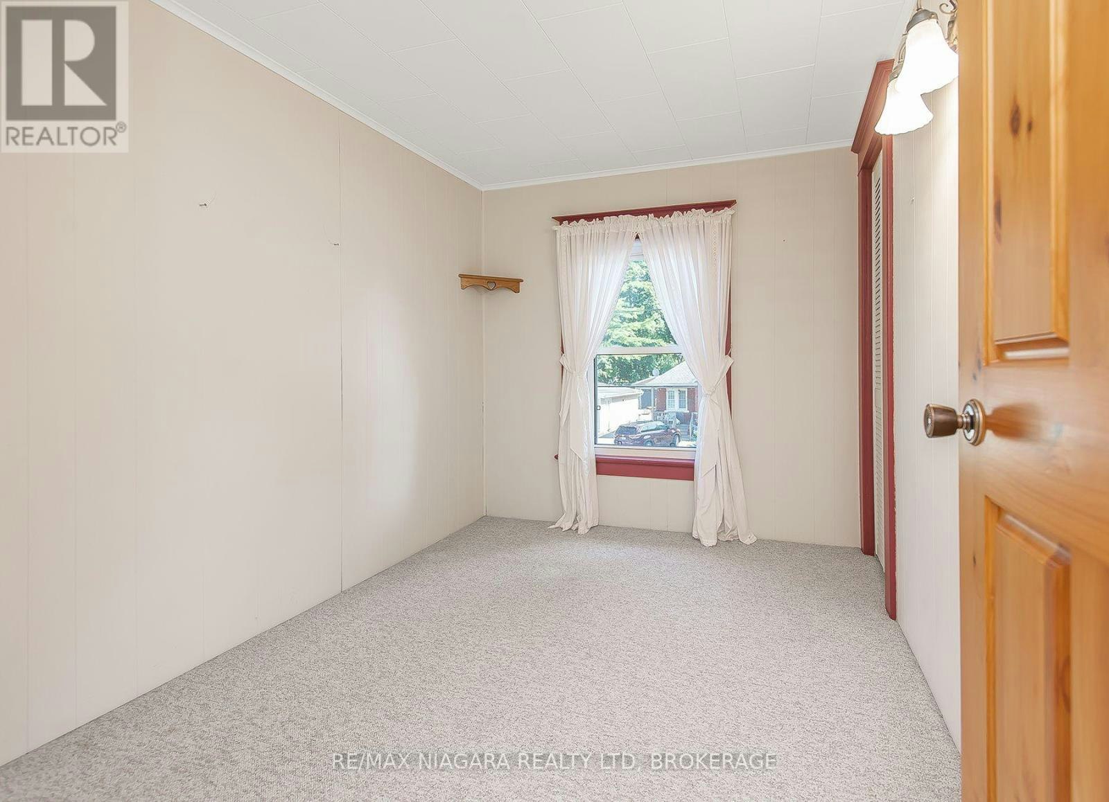 129 Adelaide Street, Port Colborne, ON, L3K 2W4 - 10