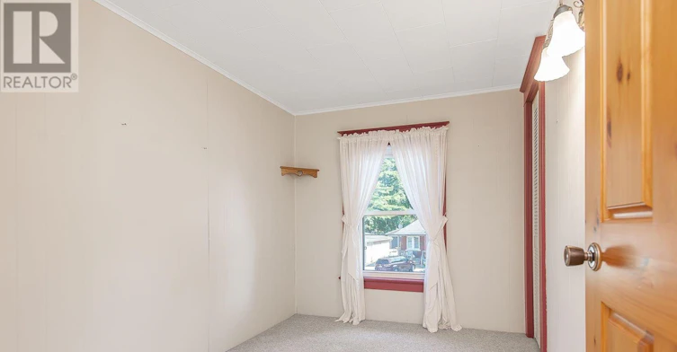 129 Adelaide Street, Port Colborne, ON, L3K 2W4 - 10