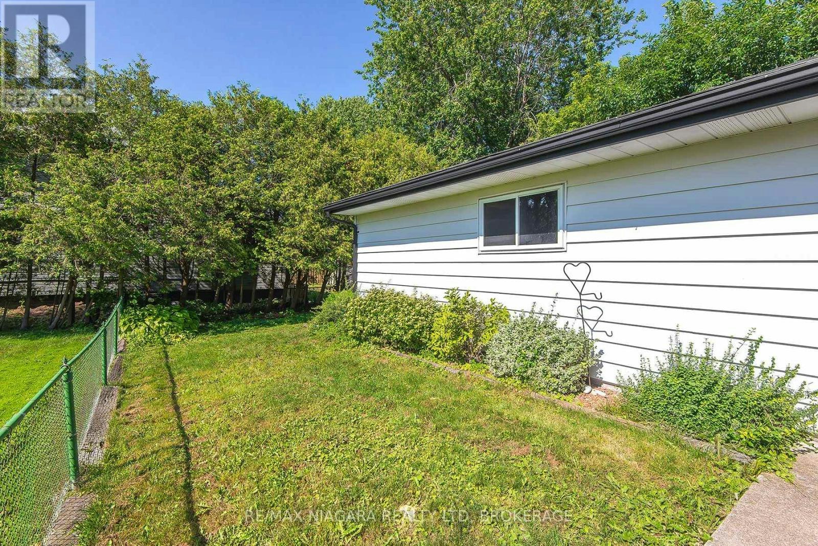 129 Adelaide Street, Port Colborne, ON, L3K 2W4 - 23