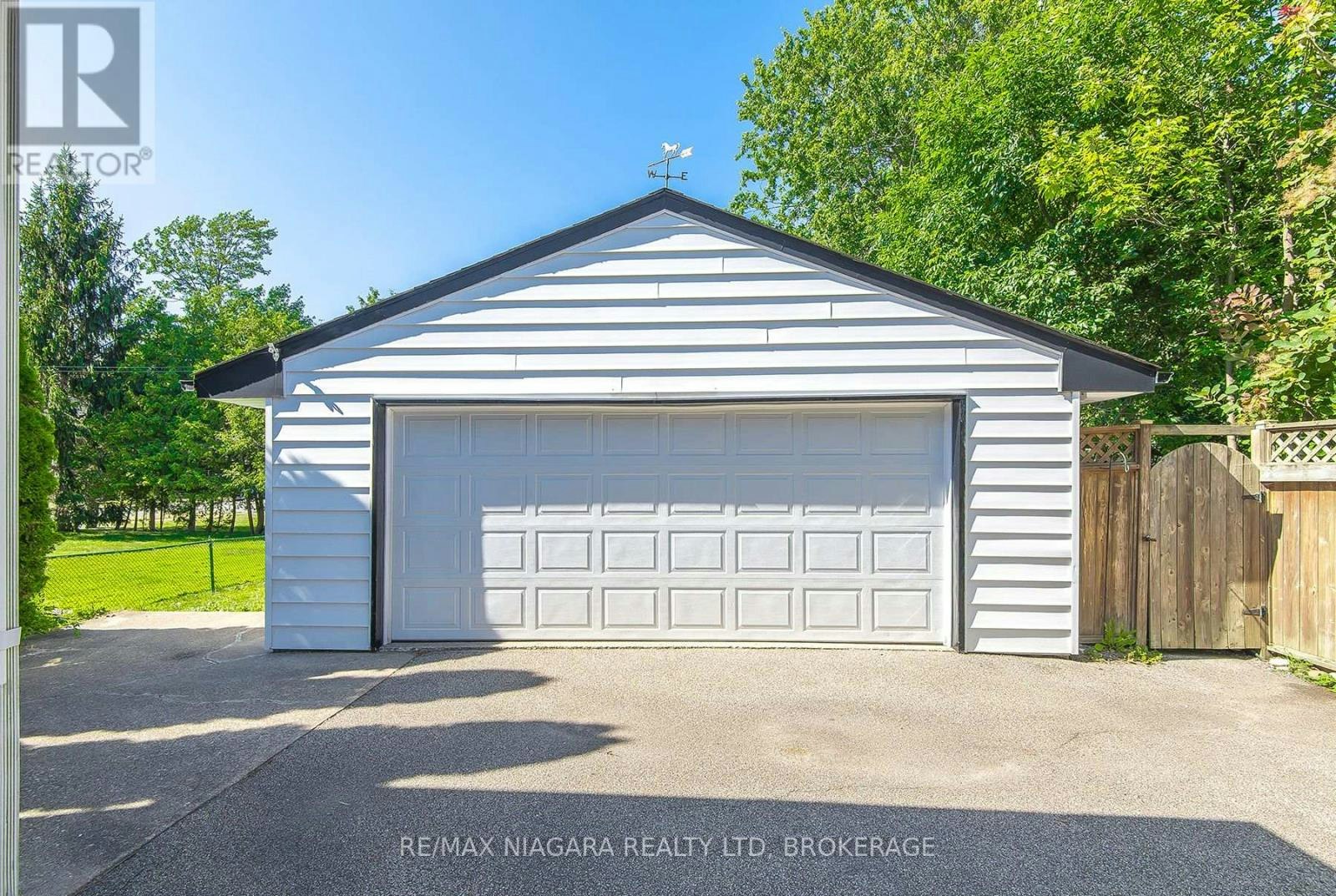 129 Adelaide Street, Port Colborne, ON, L3K 2W4 - 2