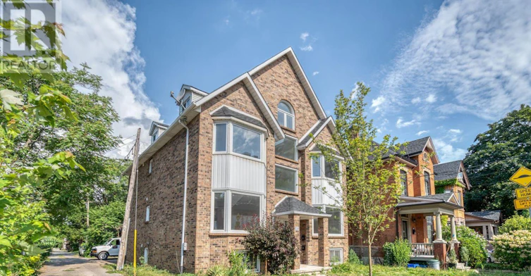 1-220 Caroline Street S, Hamilton, ON, L8P 3L4 - 18