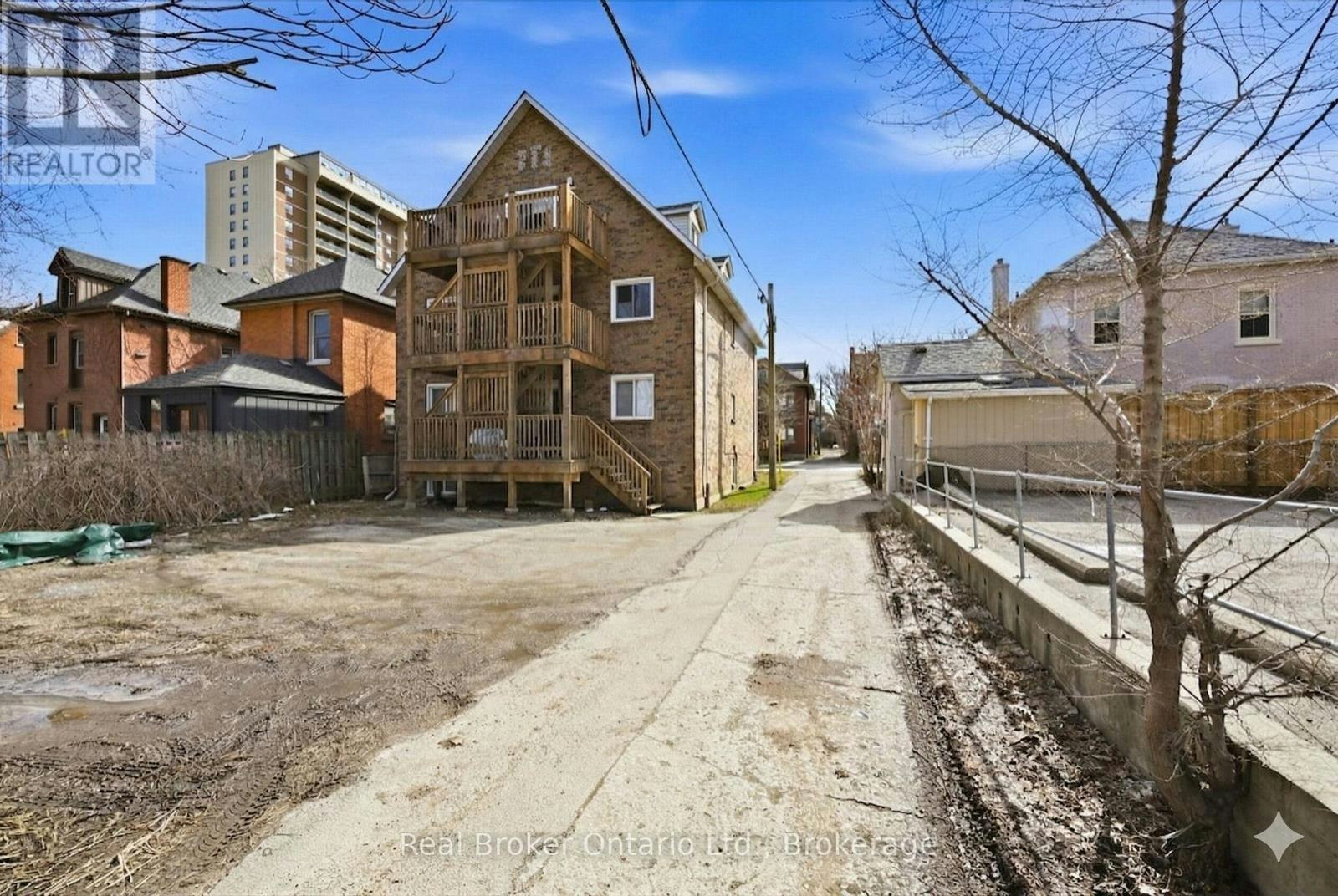 1-220 Caroline Street S, Hamilton, ON, L8P 3L4 - 19