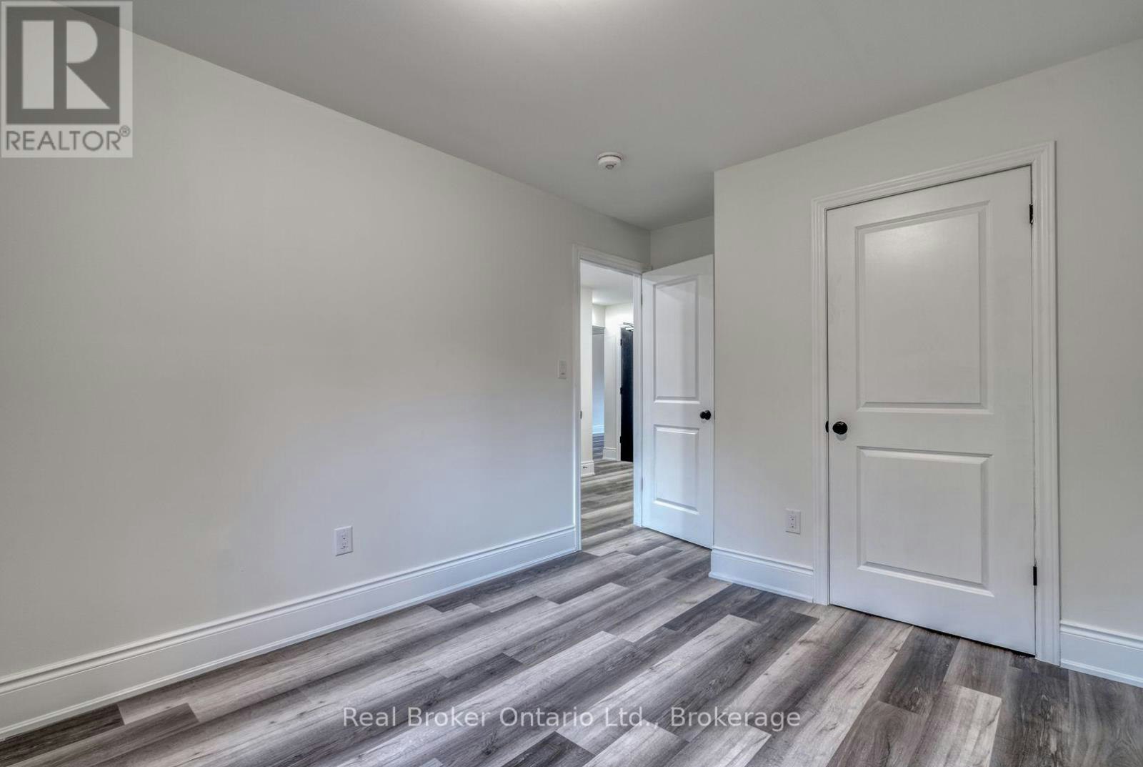 1-220 Caroline Street S, Hamilton, ON, L8P 3L4 - 16