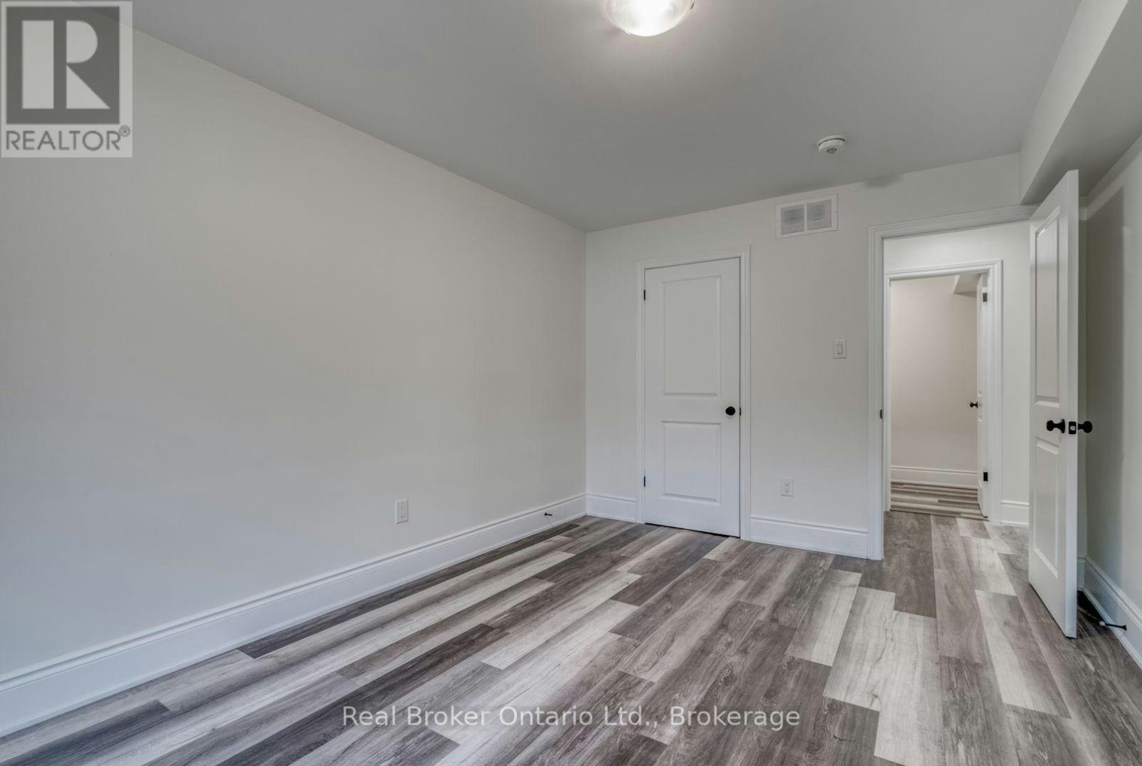 1-220 Caroline Street S, Hamilton, ON, L8P 3L4 - 14