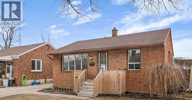 2-1217 Harrison, Windsor, ON, N9C 3J4 - 2