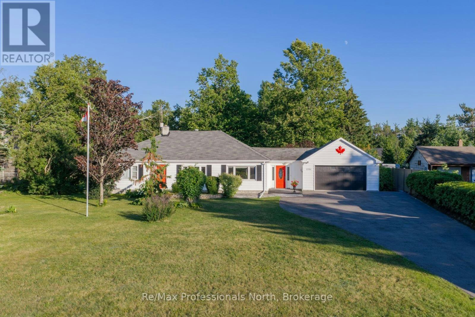 2381 11 Highway, Oro-Medonte, ON, L0L 2E0