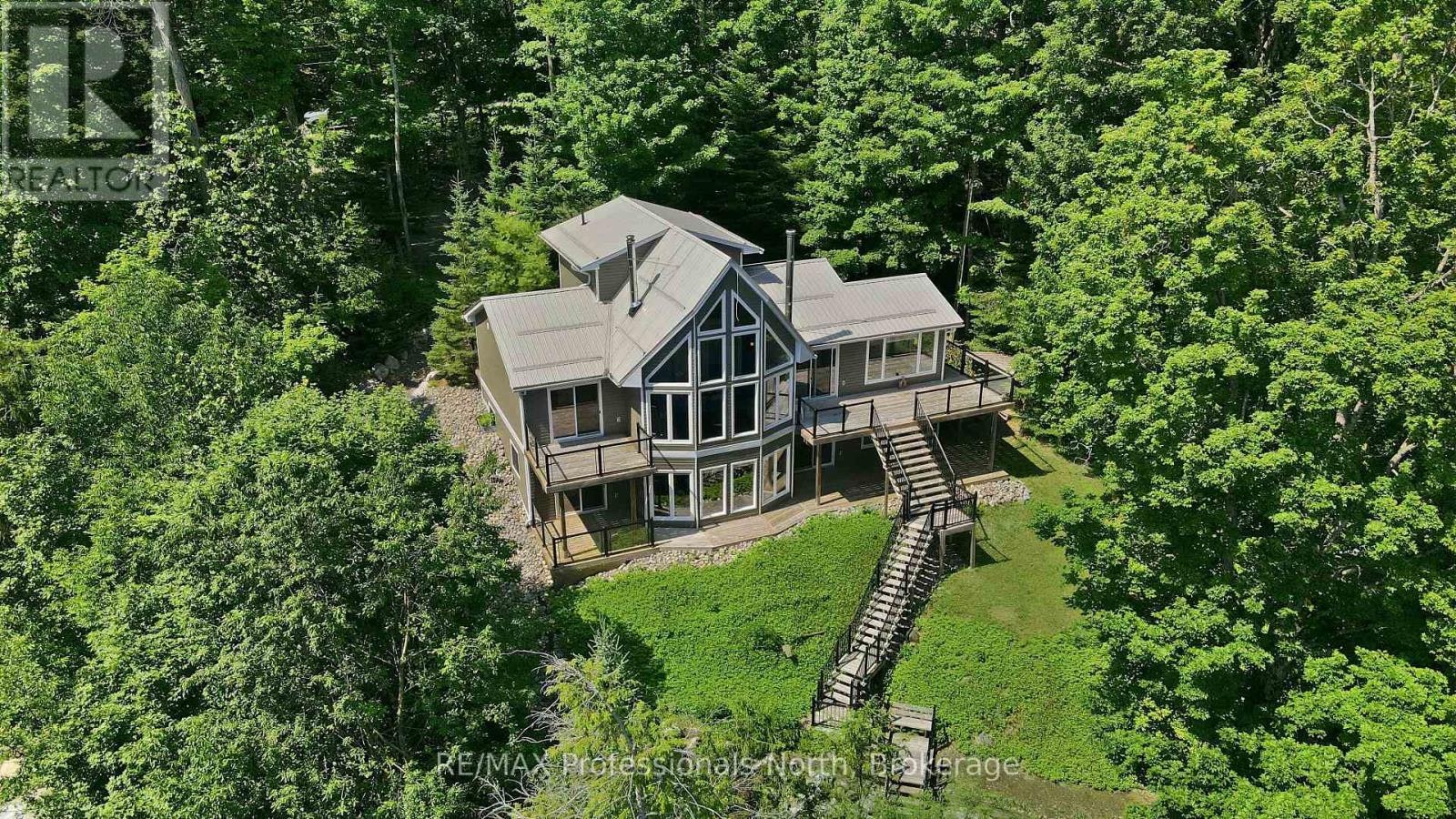 1114 Miskwabi Lake Road, Dysart et al, ON, K0M 1S0
