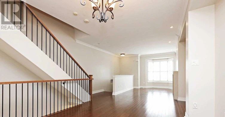 1-20 Shires Lane, Toronto, ON, M8Z 6E1 - 3