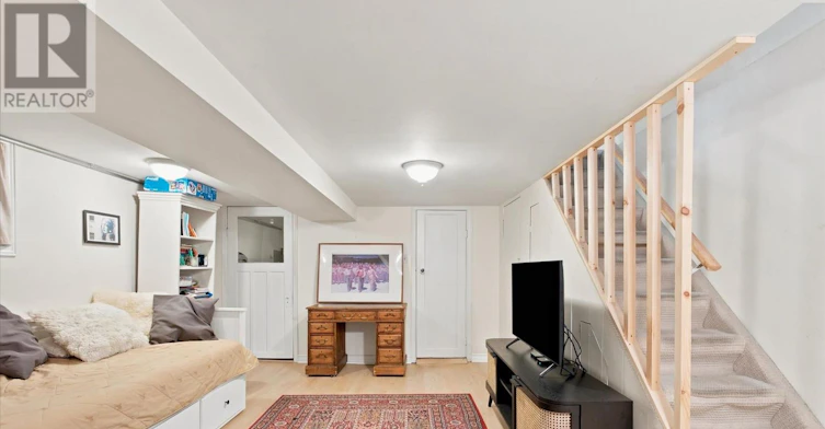 364 Westmoreland Avenue N, Toronto, ON, M6H 3A7 - 38