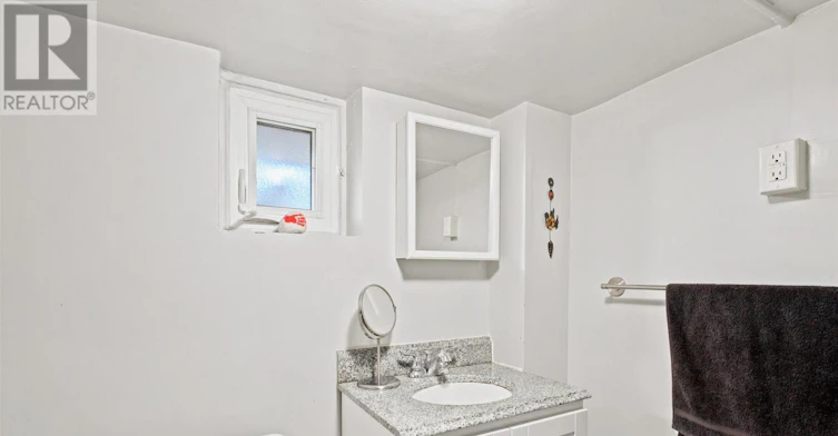 364 Westmoreland Avenue N, Toronto, ON, M6H 3A7 - 43