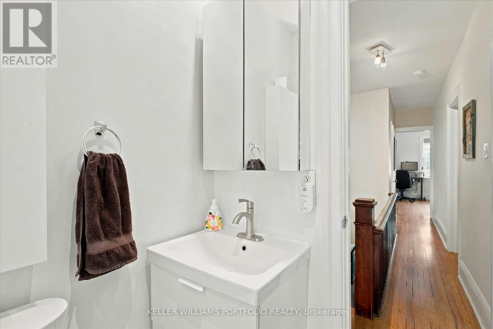 364 Westmoreland Avenue N, Toronto, ON, M6H 3A7 - 34