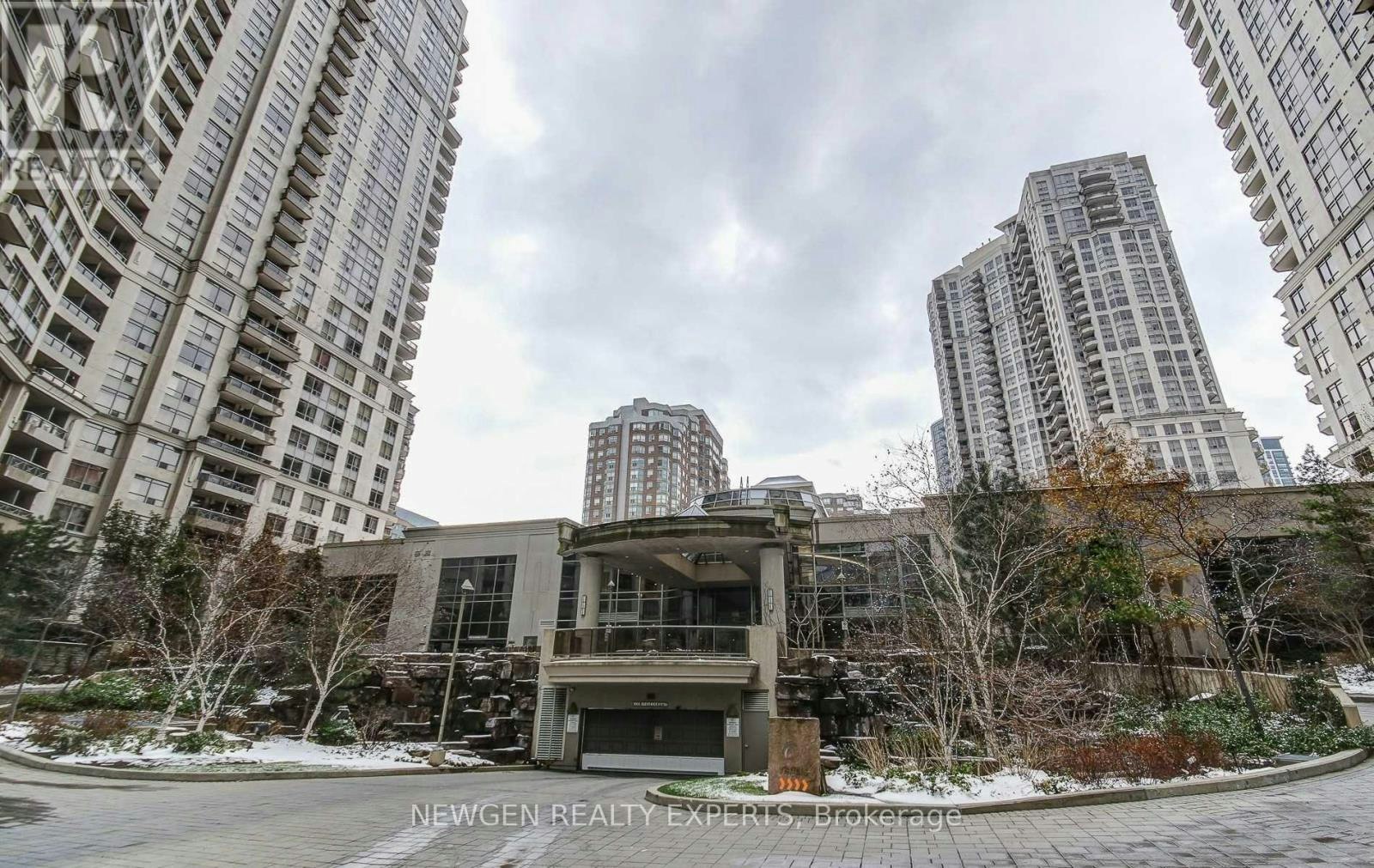 309-3880 Duke Of York Boulevard, Mississauga, ON, L5B 4M7