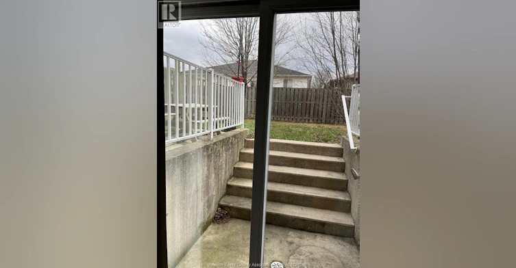 4207 Whiskey Avenue, Windsor, ON, N9G 3B2 - 15