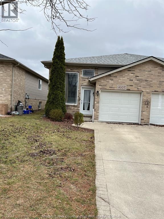 4207 Whiskey Avenue, Windsor, ON, N9G 3B2