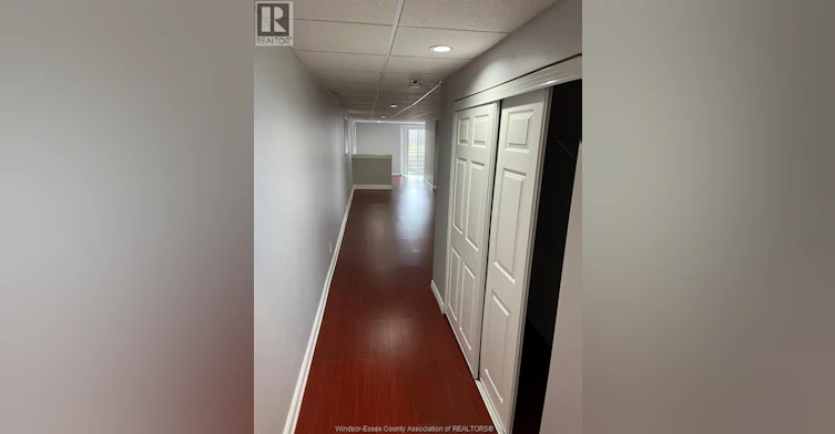 4207 Whiskey Avenue, Windsor, ON, N9G 3B2 - 9