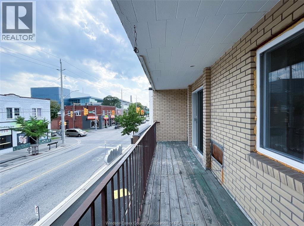21-2136 Wyandotte Street West, Windsor, ON, N9B 1J9 - 11