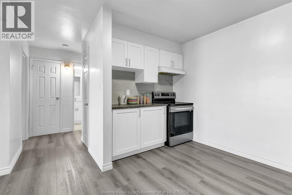 32-2136 Wyandotte Street West, Windsor, ON, N9B 1J9 - 10