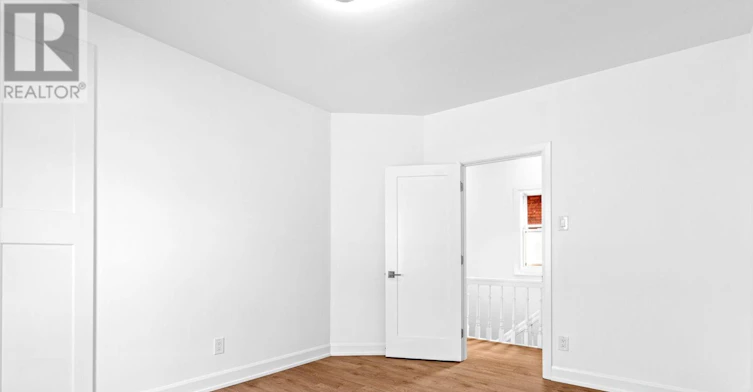 2-52 Lees Avenue, Ottawa, ON, K1S 0B9 - 14
