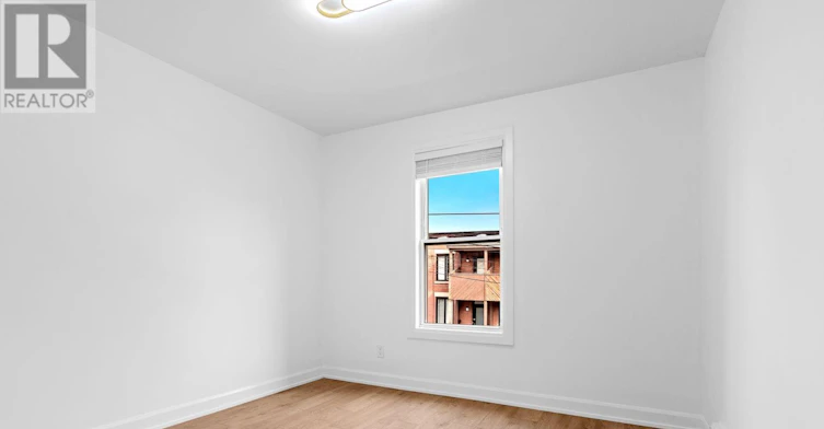 2-52 Lees Avenue, Ottawa, ON, K1S 0B9 - 10