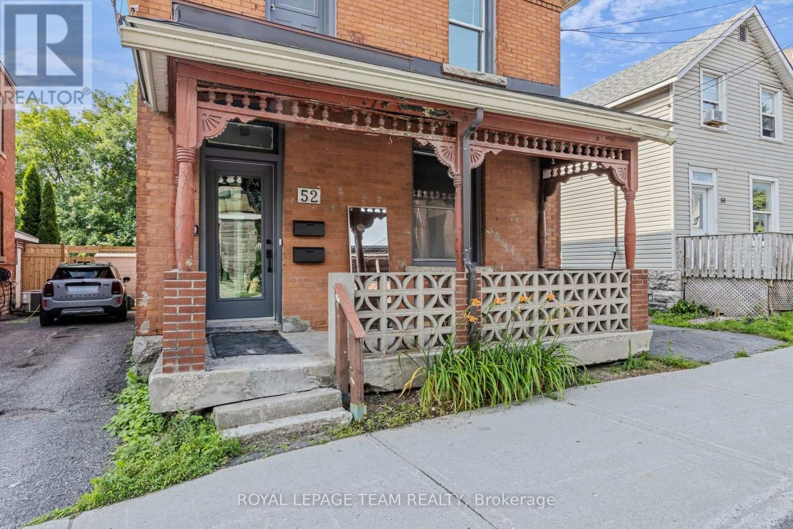 2-52 Lees Avenue, Ottawa, ON, K1S 0B9 - 2