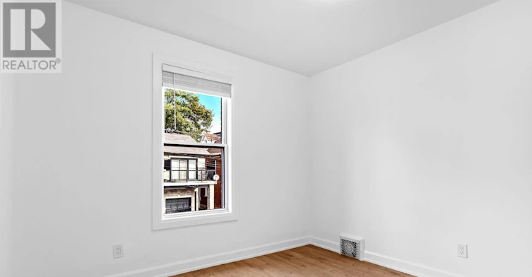 2-52 Lees Avenue, Ottawa, ON, K1S 0B9 - 11