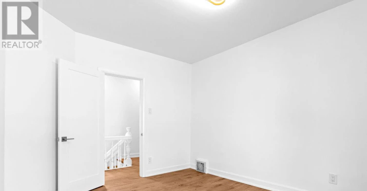 2-52 Lees Avenue, Ottawa, ON, K1S 0B9 - 15