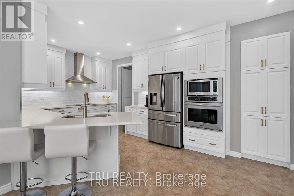 26 Palmeto Court, Ottawa, ON, K2S 0X2 - 12