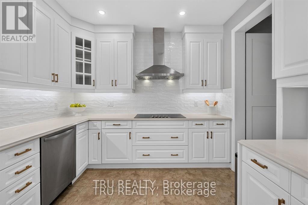 26 Palmeto Court, Ottawa, ON, K2S 0X2 - 13