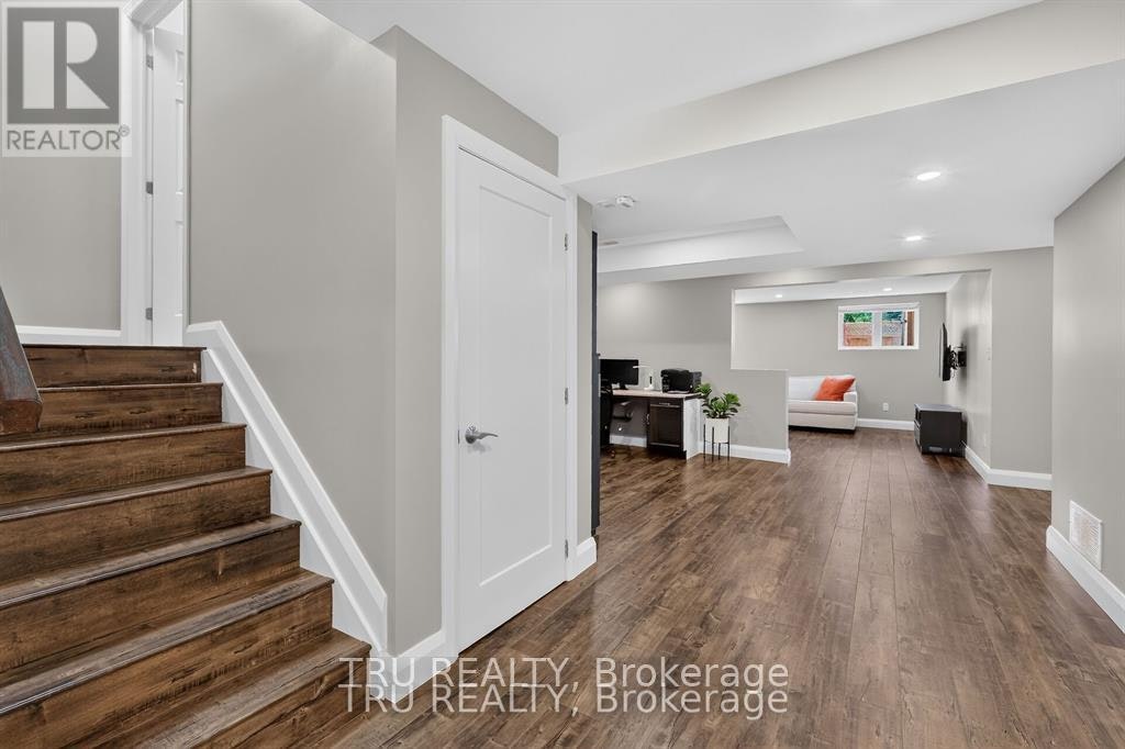 26 Palmeto Court, Ottawa, ON, K2S 0X2 - 28