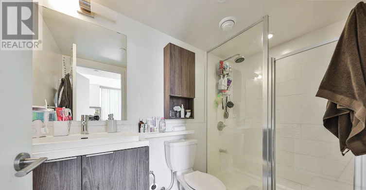 610-2 Sonic Way, Toronto, ON, M3C 0P2 - 24