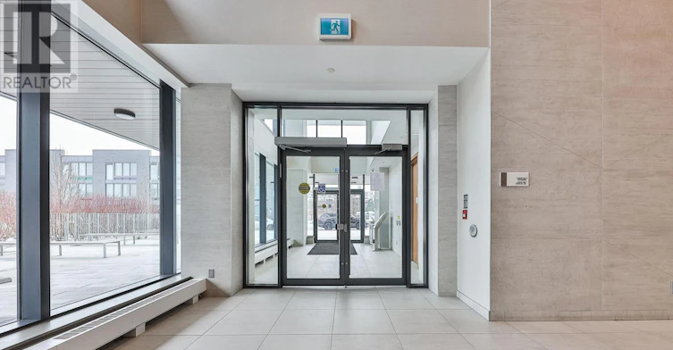 610-2 Sonic Way, Toronto, ON, M3C 0P2 - 4