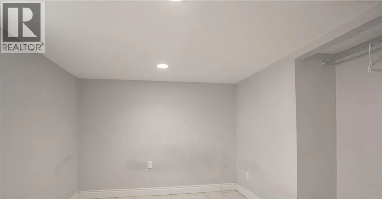 354 Curry Avenue, Windsor, ON, N9B 2B7 - 16