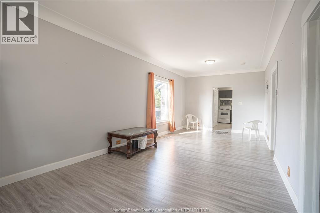 354 Curry Avenue, Windsor, ON, N9B 2B7 - 3