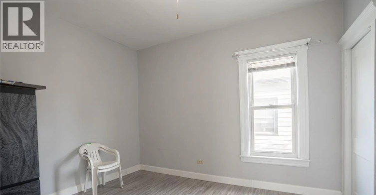 354 Curry Avenue, Windsor, ON, N9B 2B7 - 9