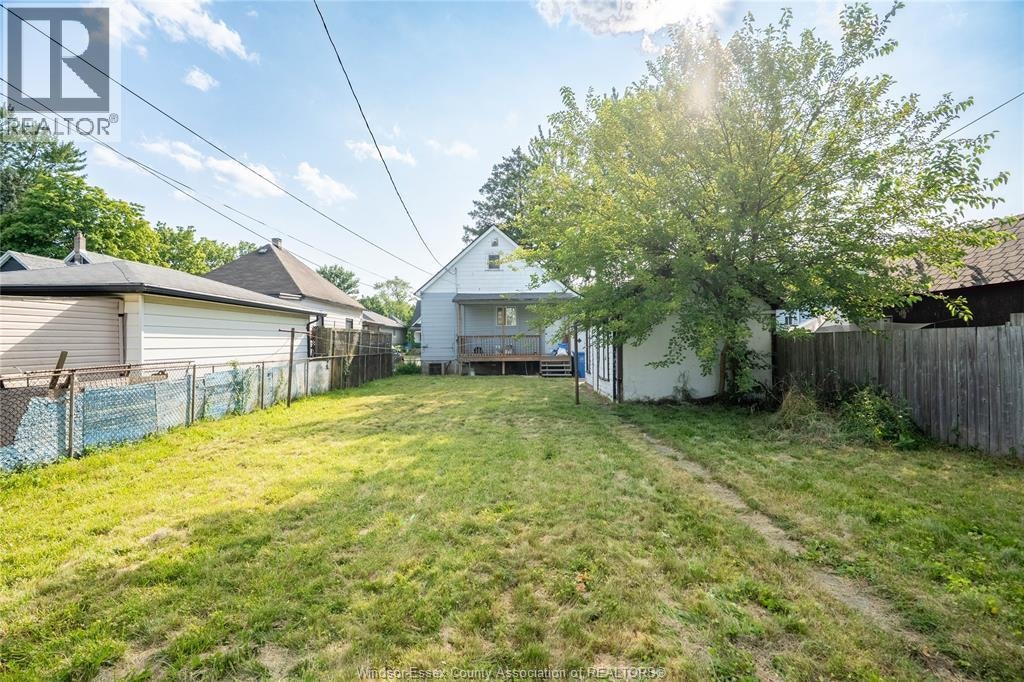 354 Curry Avenue, Windsor, ON, N9B 2B7 - 21