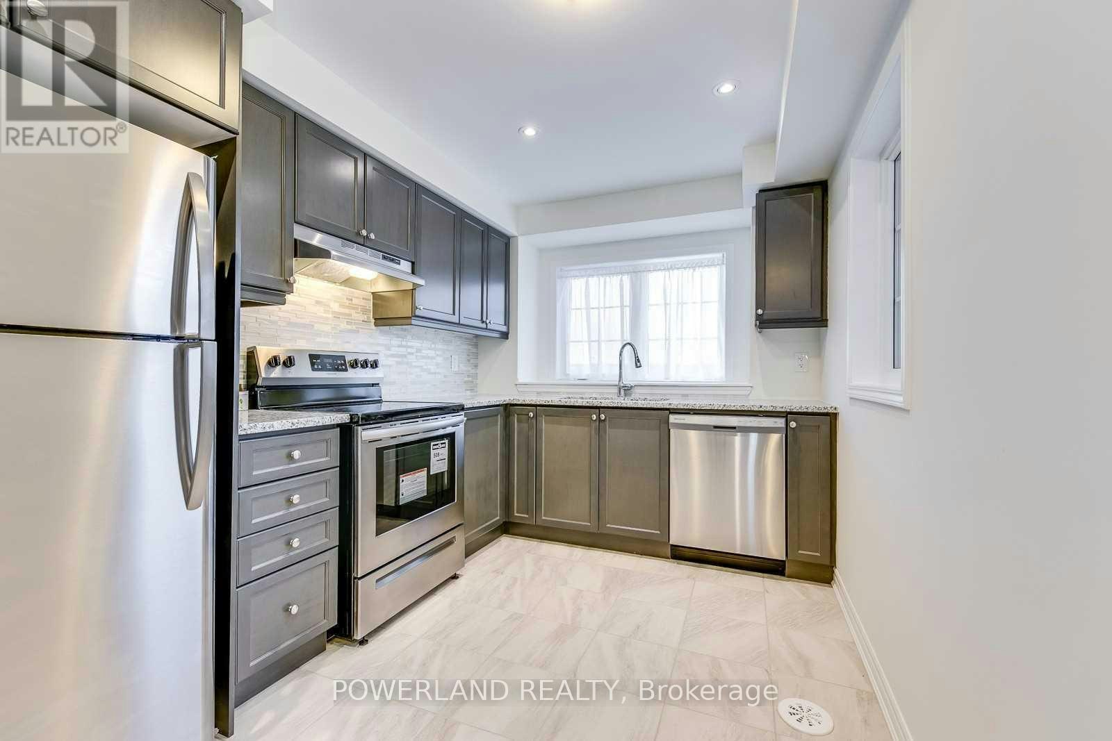 77 Mcalister Avenue, Richmond Hill, ON, L4S 0L2