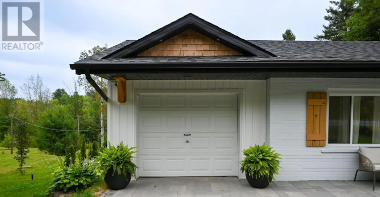 4287 Huronia Road, Severn, ON, L3V 0G6 - 4