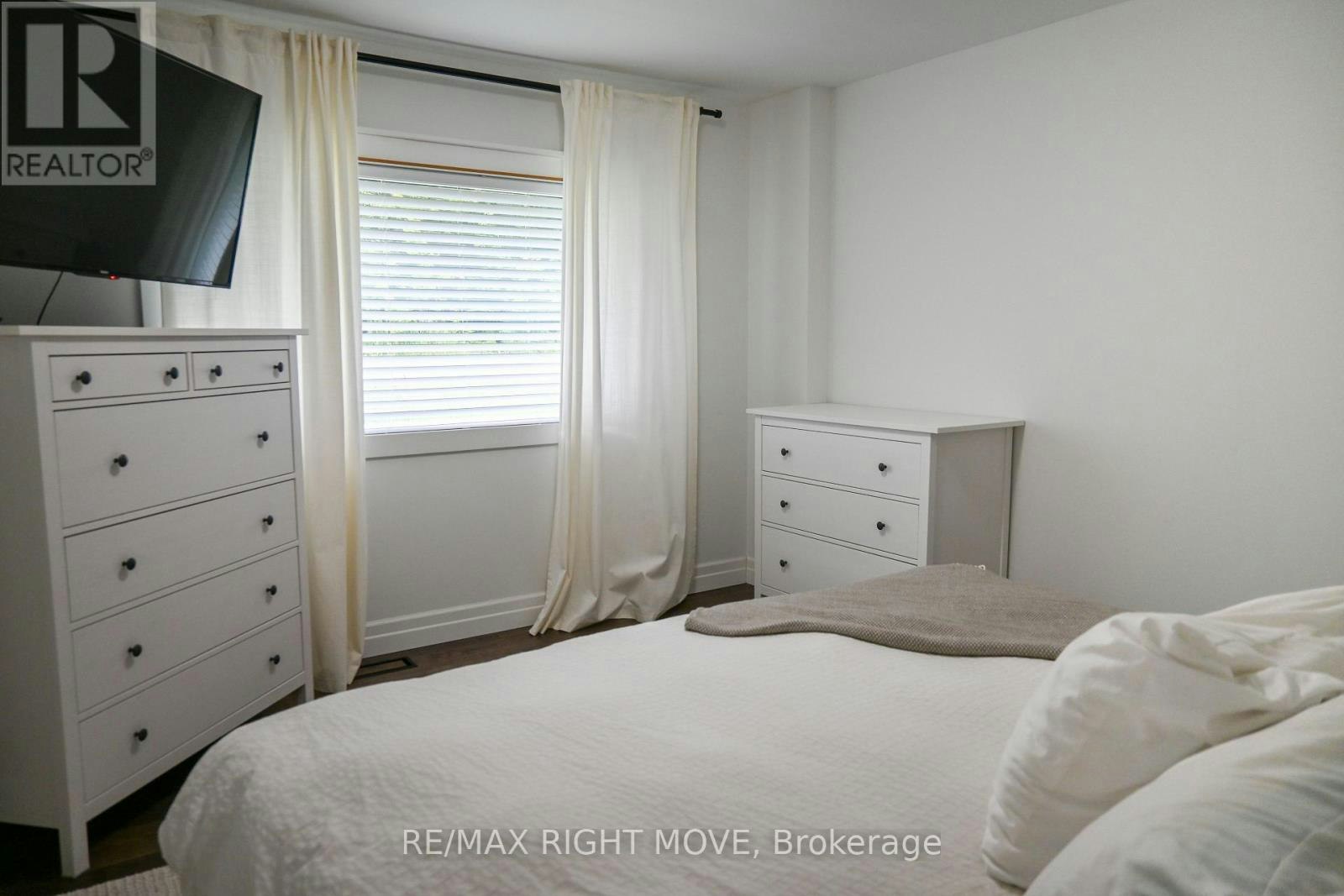 4287 Huronia Road, Severn, ON, L3V 0G6 - 17