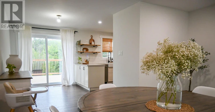 4287 Huronia Road, Severn, ON, L3V 0G6 - 8