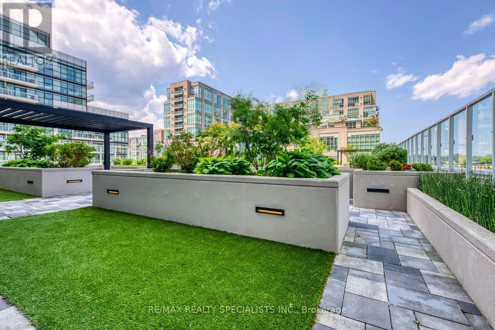 914-251 Manitoba Street, Toronto, ON, M8Y 4G9 - 39