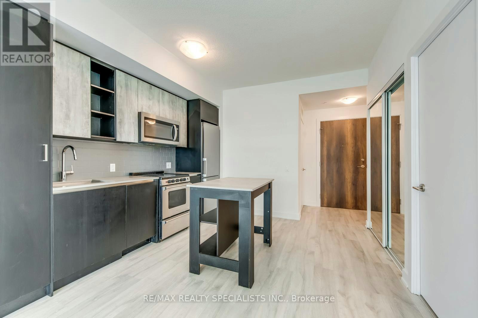 914-251 Manitoba Street, Toronto, ON, M8Y 4G9 - 14