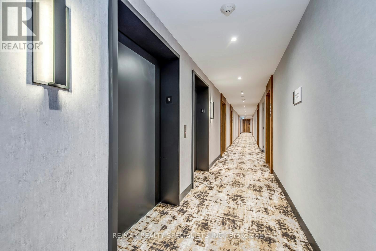 914-251 Manitoba Street, Toronto, ON, M8Y 4G9 - 8